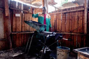 Clean Household Energy Kenya 2 300x200.jpg